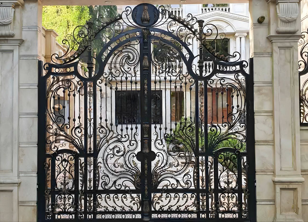 درب فرفورژه ساختمانی