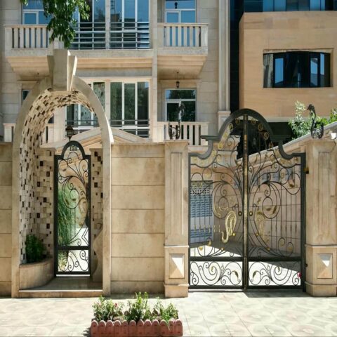 محصولات درب فرفورژه و ساده فلزی