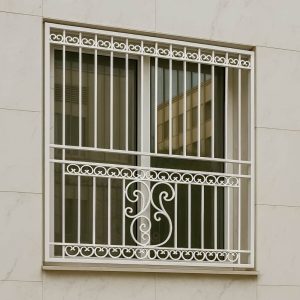 حفاظ پنجره مدل کلاسیک سلطنتی