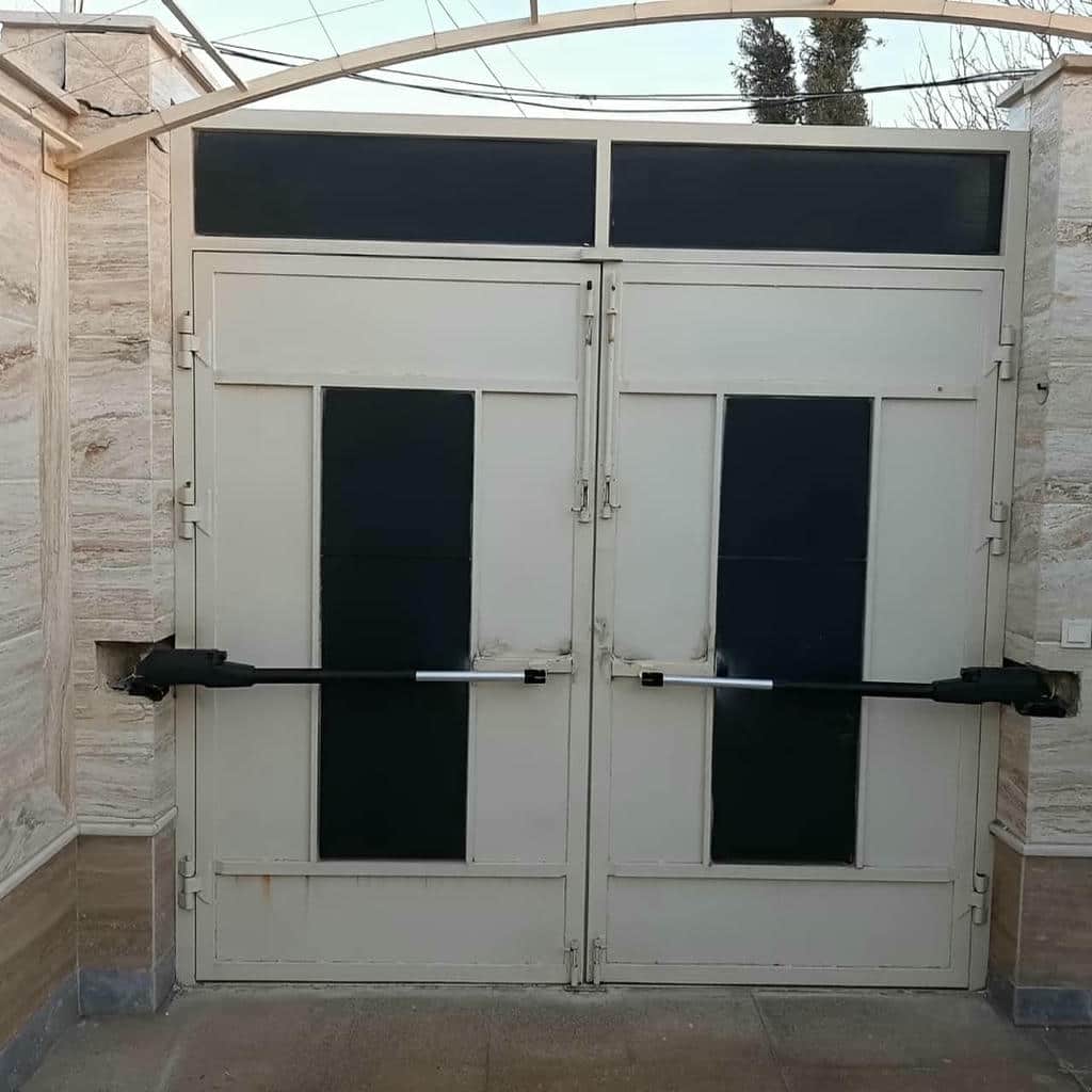 جک درب پارکینگ در رفسنجان