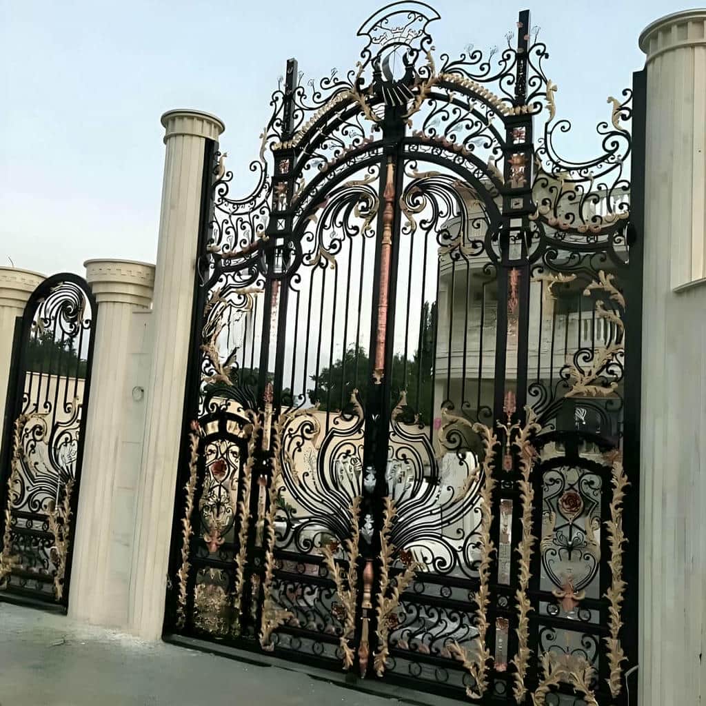 خرید درب حیاط و ویلا ساده در تبریز