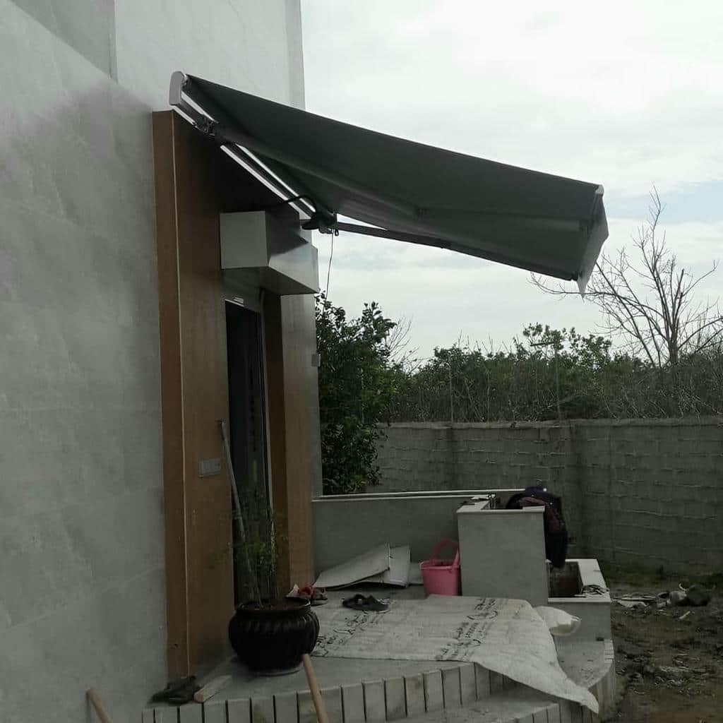 قیمت سایبان برقی کنترل ایمن در شهریار