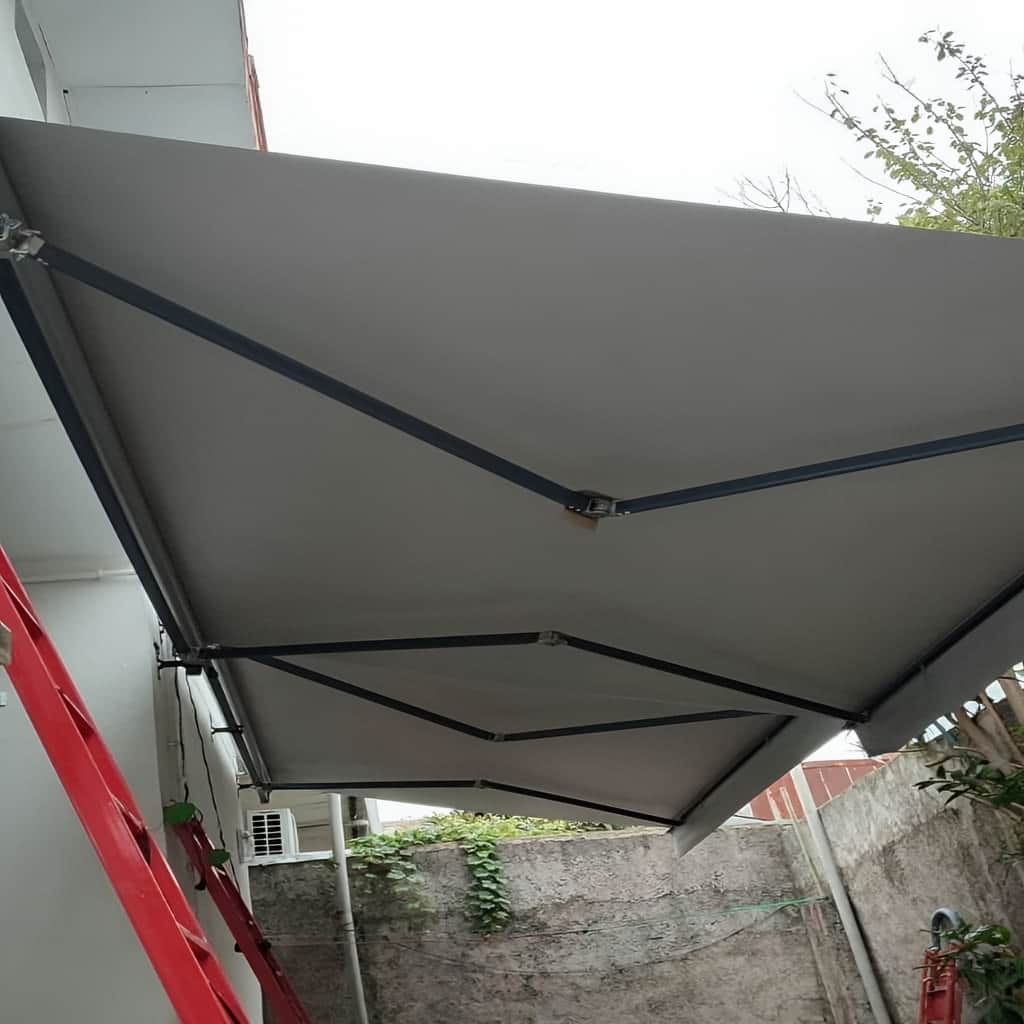 سایبان برقی در سبزوار