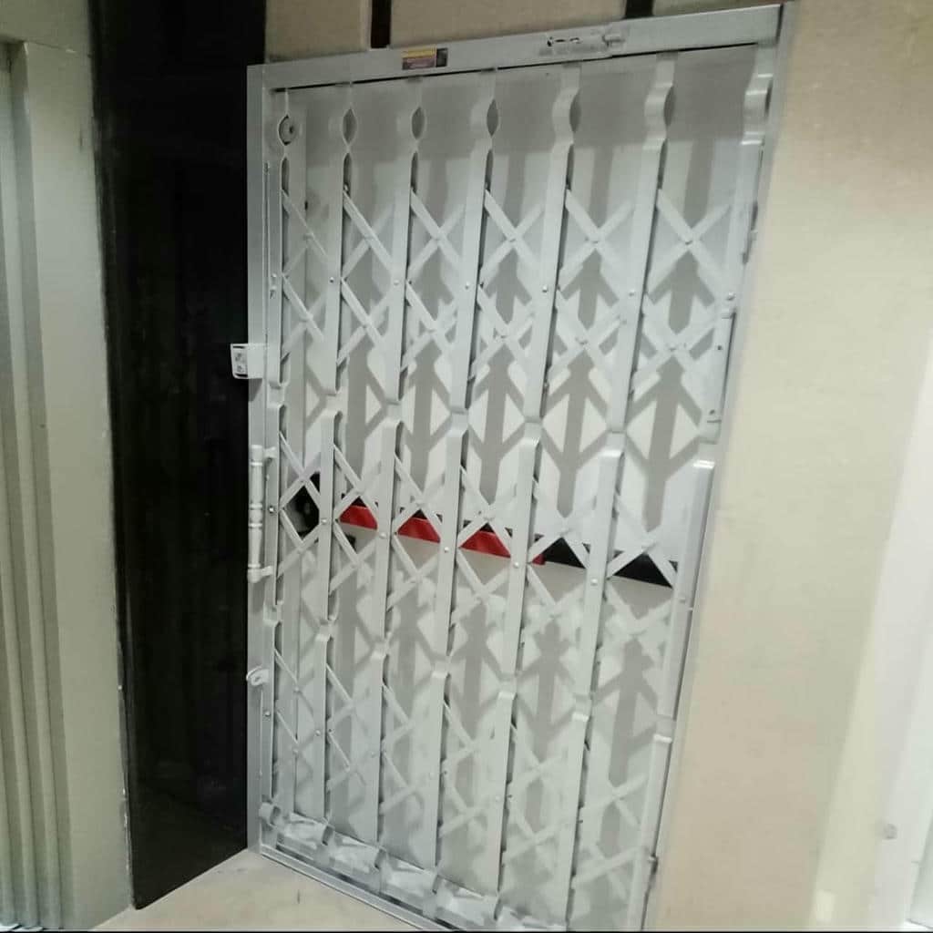 خرید درب حفاظ آکاردئونی دوگل در سمنان