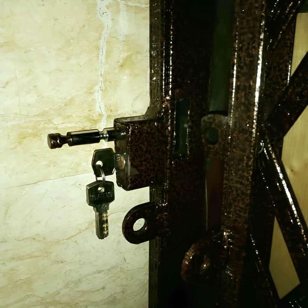 قیمت درب حفاظ آکاردئونی حفاظ پشت درب در اراک