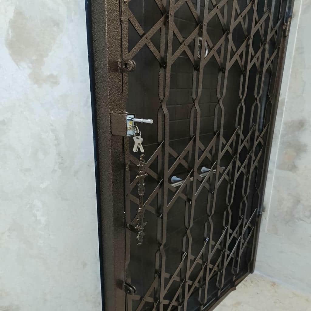 قیمت درب حفاظ آکاردئونی سه گل در ساوه