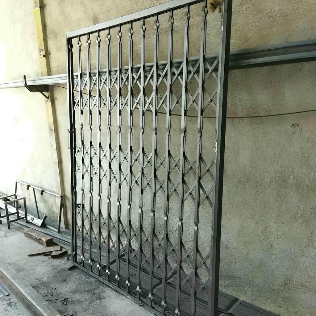 خرید درب حفاظ آکاردئونی دوگل در اراک