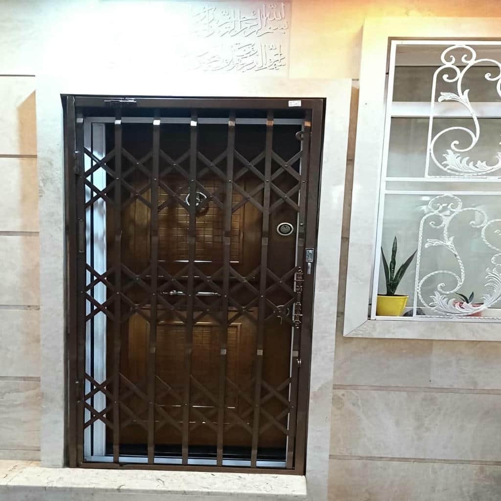 کارخانه درب حفاظ آکاردئونی ریل استاندارد در گنبدکاووس