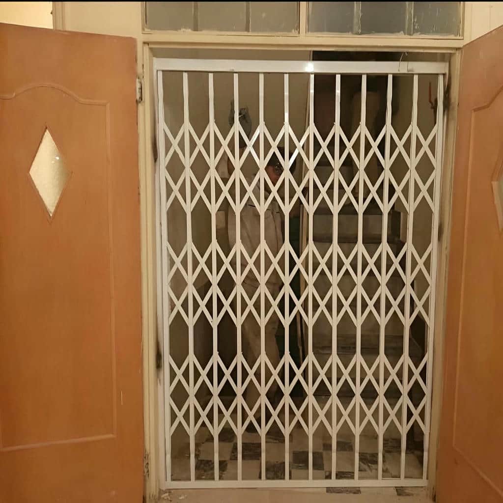 فروش درب حفاظ آکاردئونی پوشش ضدزنگ در کمال شهر