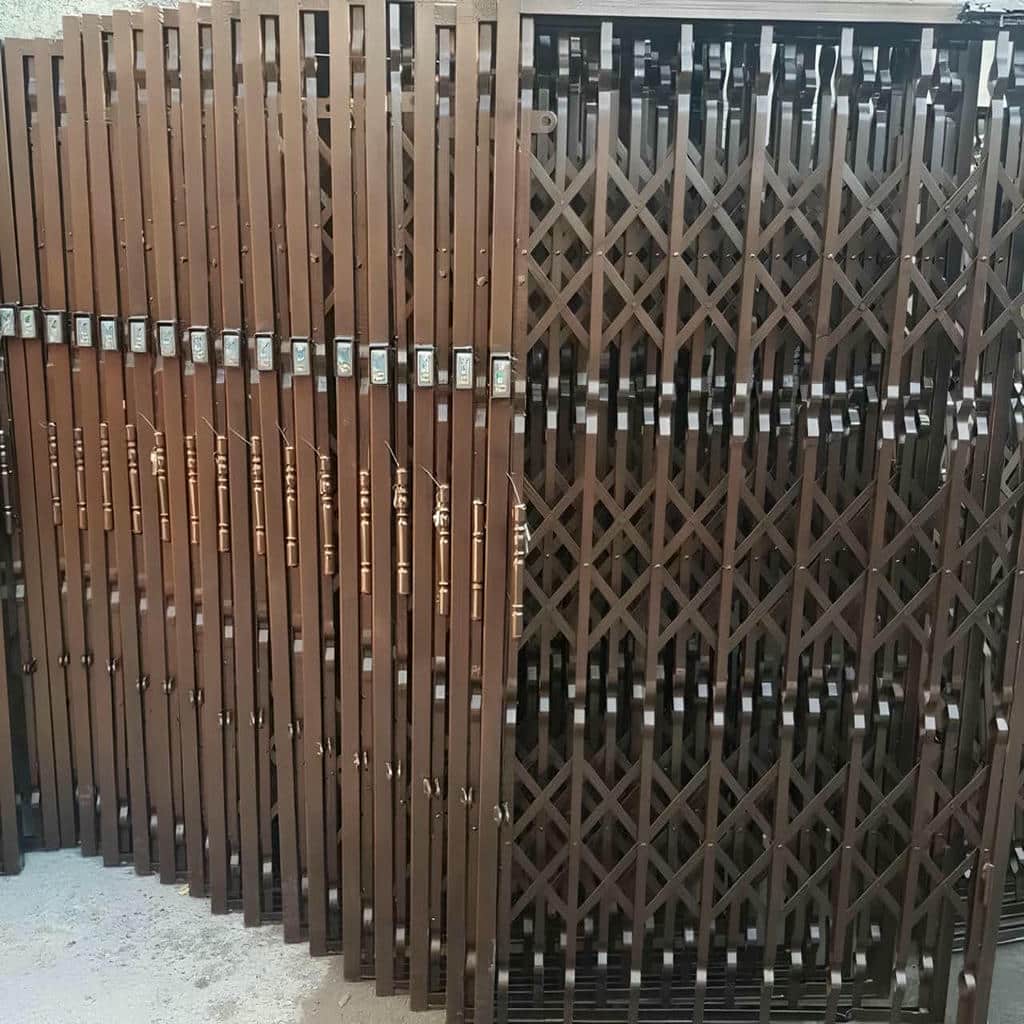درب حفاظ آکاردئونی در تهران