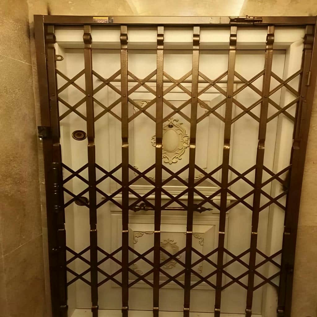 خرید درب حفاظ آکاردئونی دوگل در نسیم شهر