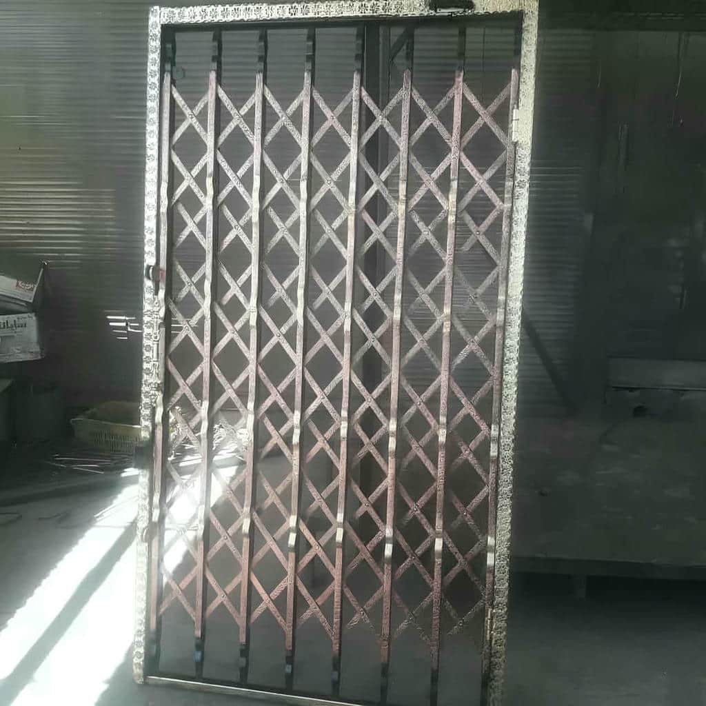 خرید درب حفاظ آکاردئونی قفل ضدبرش در اندیشه