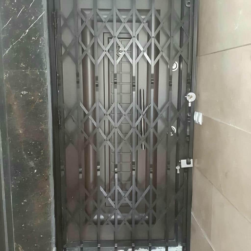 خرید درب حفاظ آکاردئونی دوگل در یاسوج