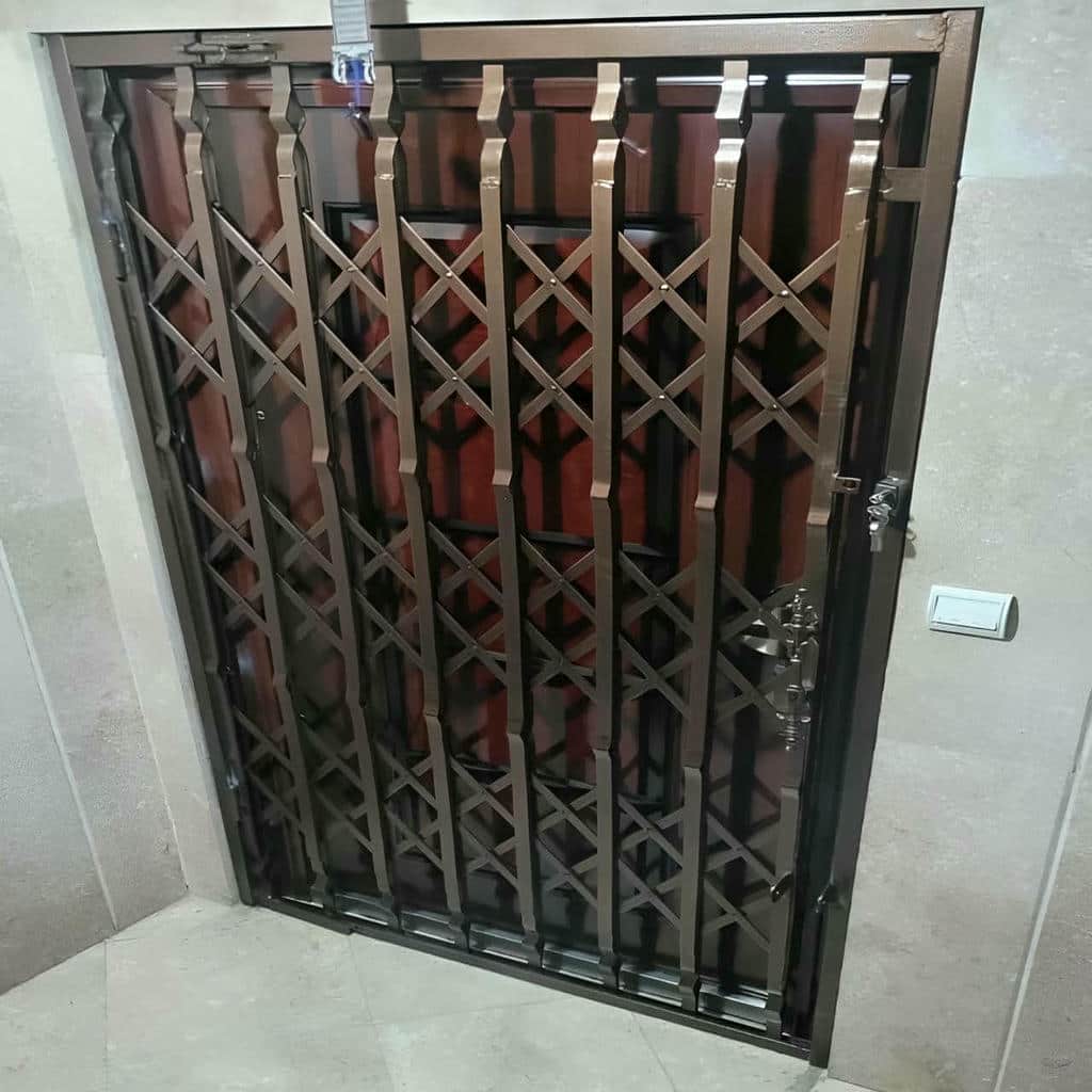 خرید درب حفاظ آکاردئونی قفل مقاوم در گنبدکاووس