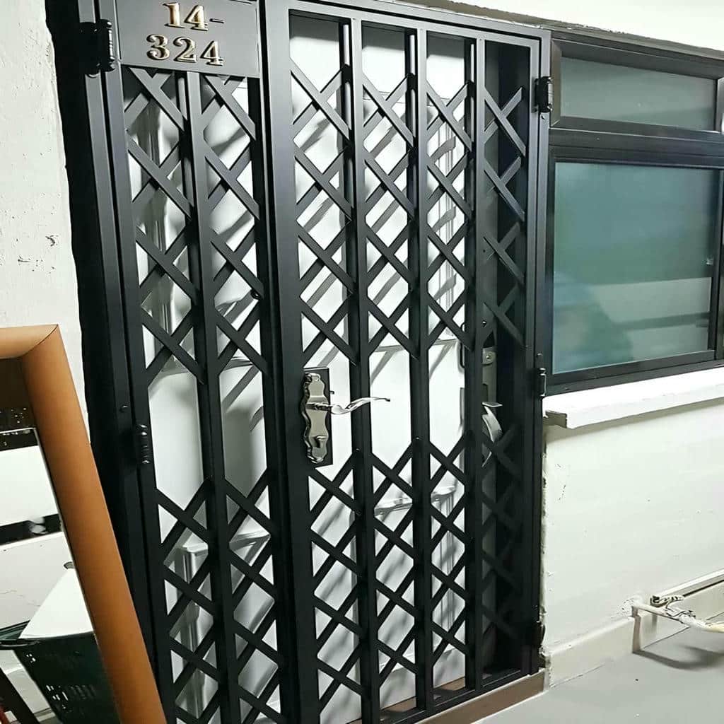 کارخانه درب حفاظ آکاردئونی ریل استاندارد در همدان