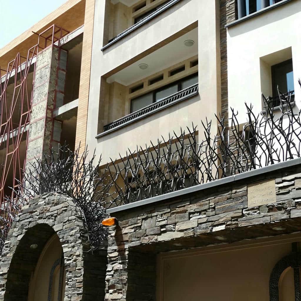 حفاظ شاخ گوزنی در کرج