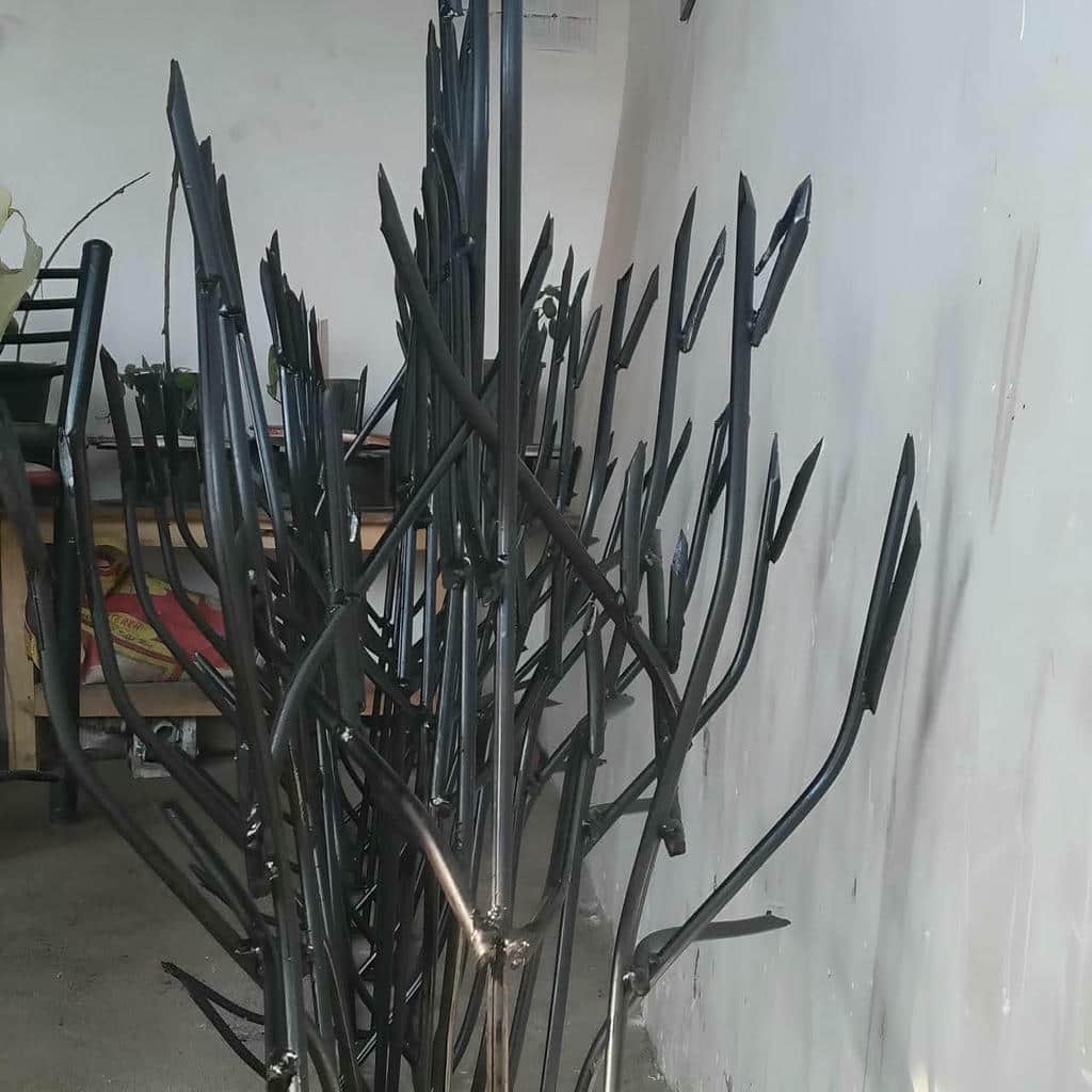 کارخانه حفاظ شاخ گوزنی تیزی ایمن در اراک