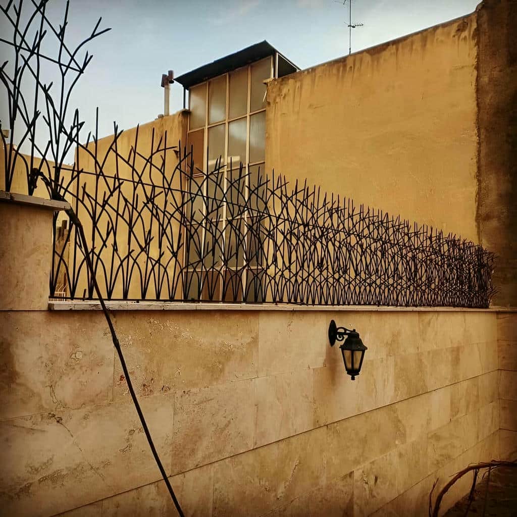 کارخانه حفاظ شاخ گوزنی رنگ کوره‌ای در استان گلستان