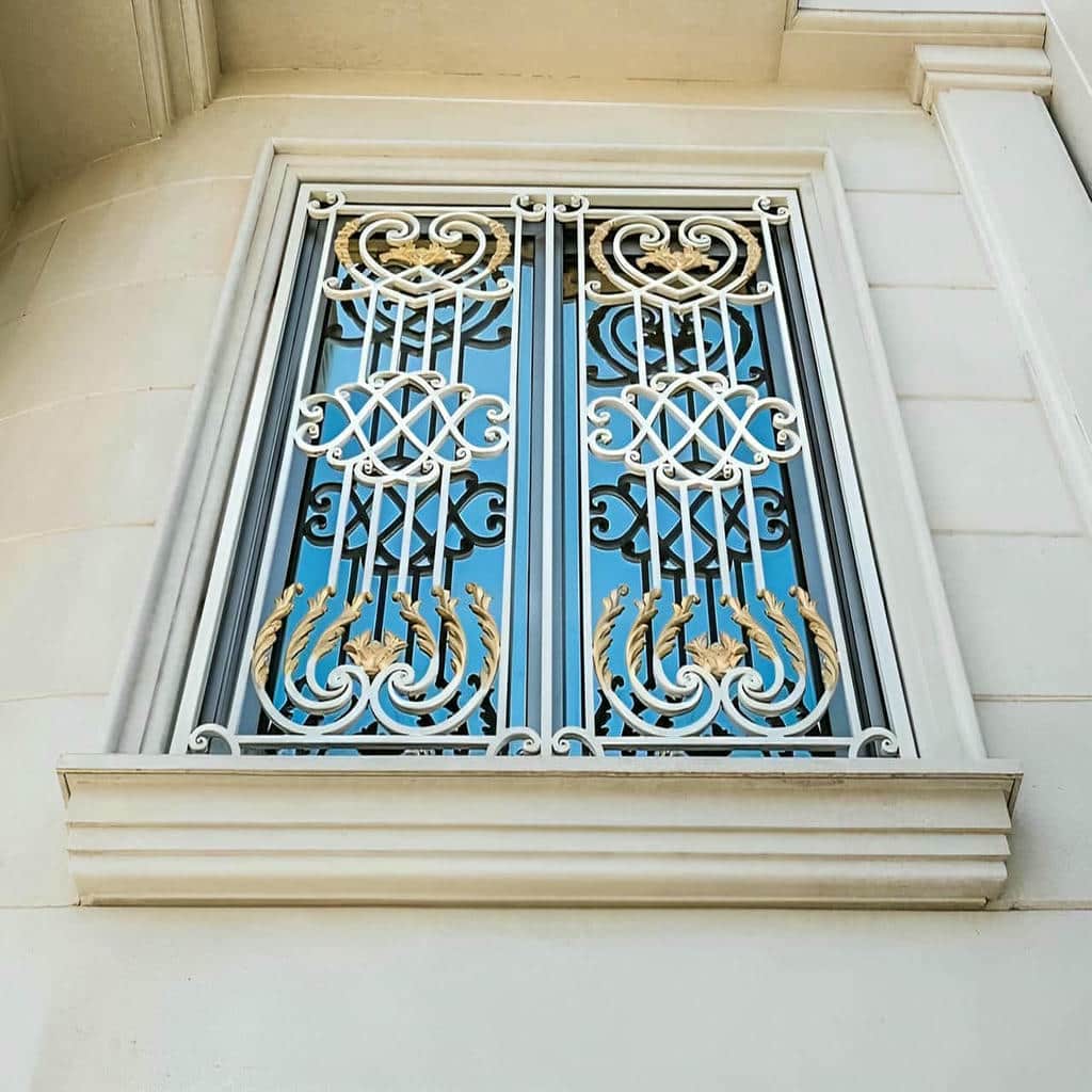 حفاظ پنجره در سقز