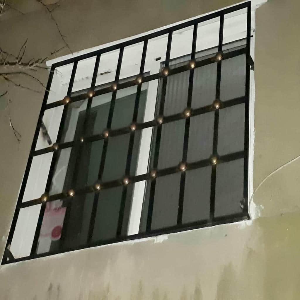 حفاظ پنجره در رشت