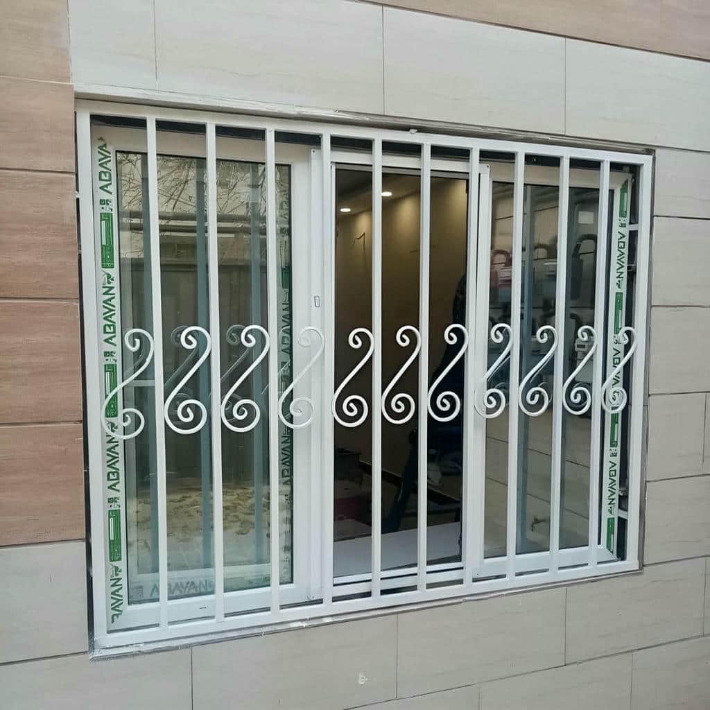 کارخانه حفاظ پنجره ضدزنگ در بومهن