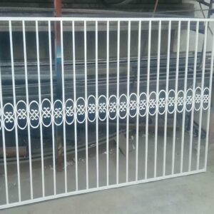 حفاظ پنجره در پردیس