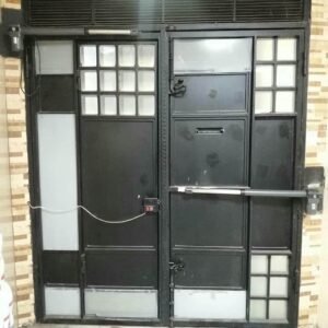 جک درب پارکینگ در آبادان