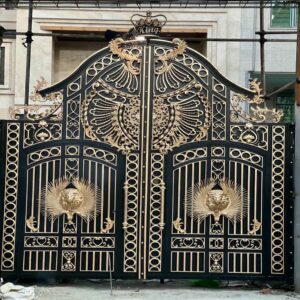 درب حیاط و ویلا در ایلام