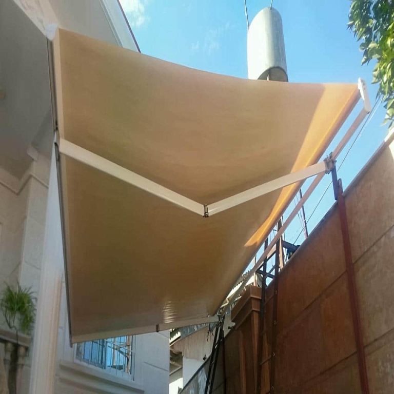 سایبان برقی در ساوه