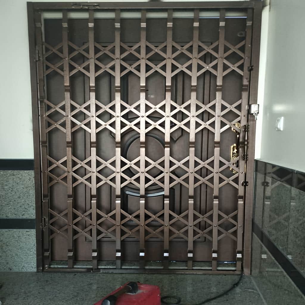 ساخت درب آکاردئونی چهار گل لوزی با ریل روان