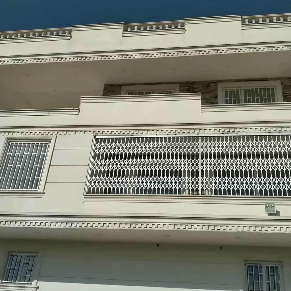 خرید درب ریلی آکاردئونی کم جا با قفل مخفی