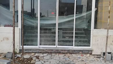9 مدل درب اتوماتیک شیشه ای تک لنگه لولایی