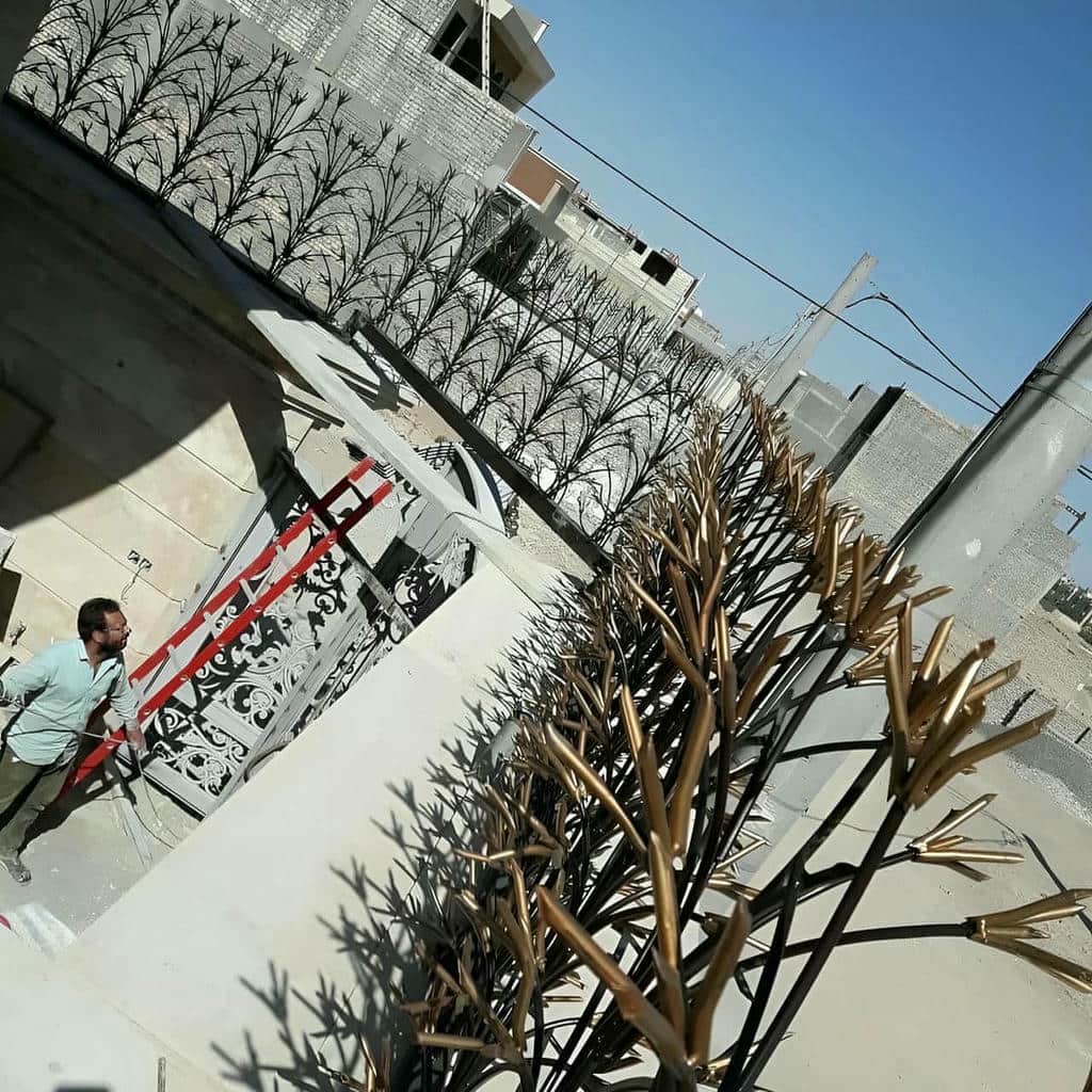 ساخت حفاظ دیوار بلند ضد سرقت با پوشش ضدزنگ