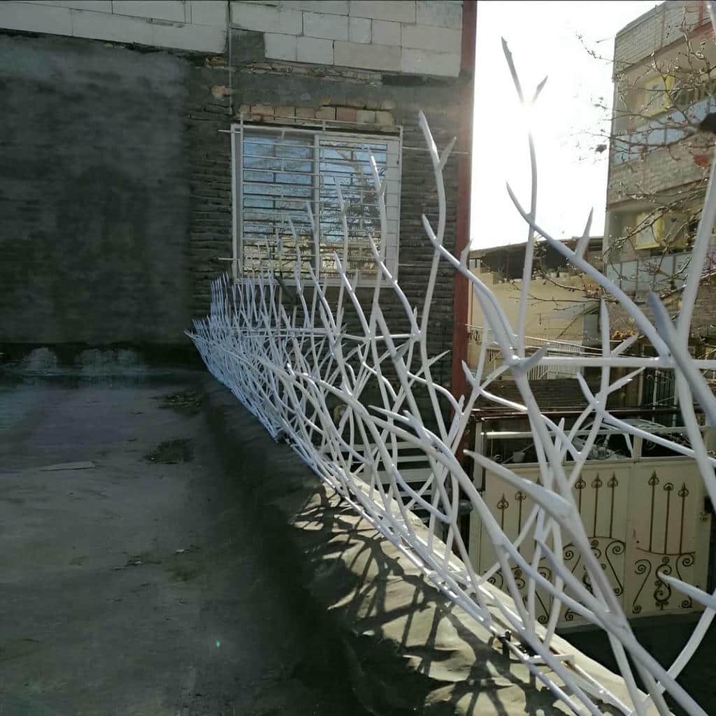 قیمت حفاظ روی دیوار باغ محوطه بر اساس مشخصات