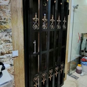 14 مدل حفاظ پشت درب آپارتمان ریلی