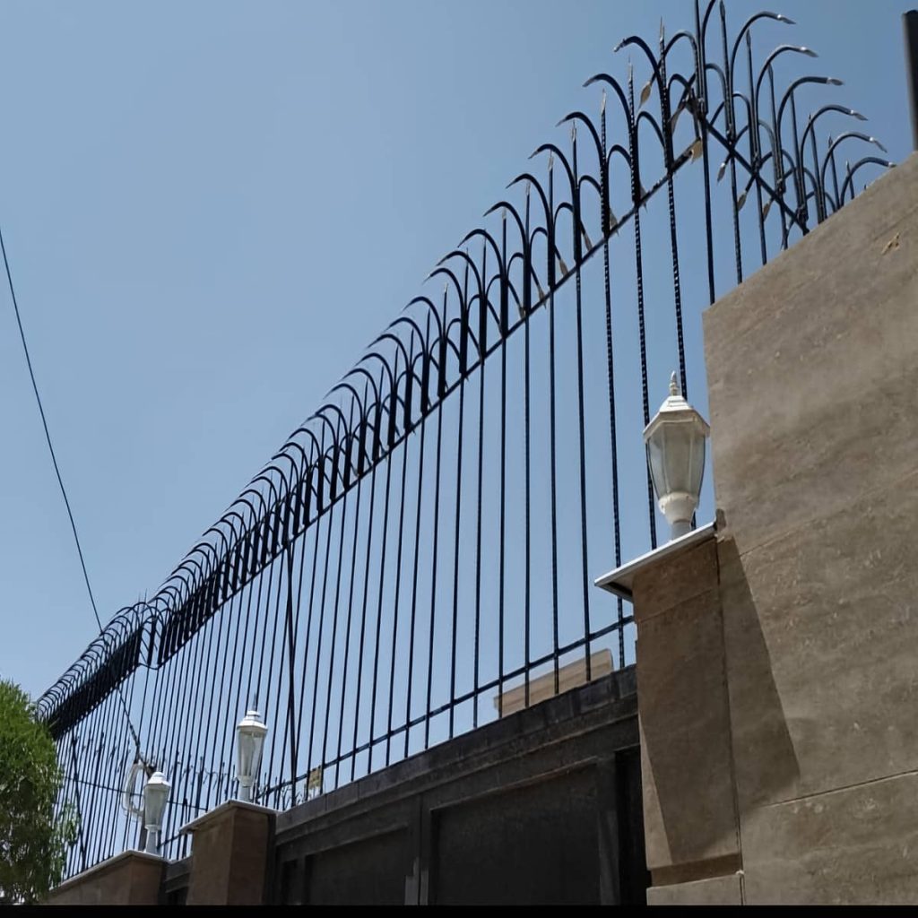 خدمات نصب حفاظ دیوار کلاسیک سرنیزه