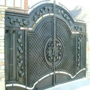 درب ویلایی ورودی شمالی با فریم فلزی مقاوم