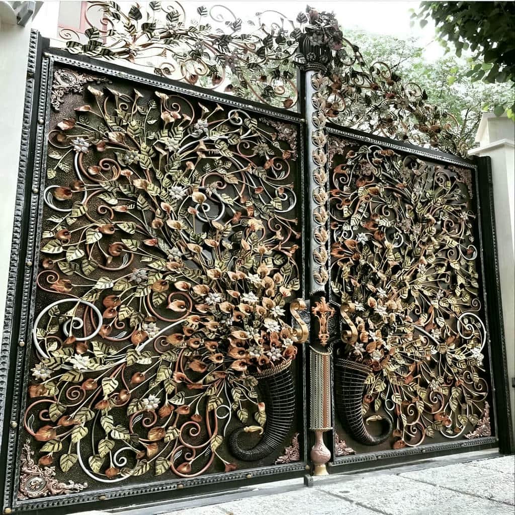 درب ویلایی ورودی شمالی با طرح مدرن ساده