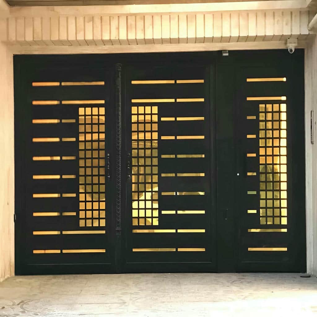 درب پارکینگ فرفورژه نمای رومی مناسب ورودی پارکینگ