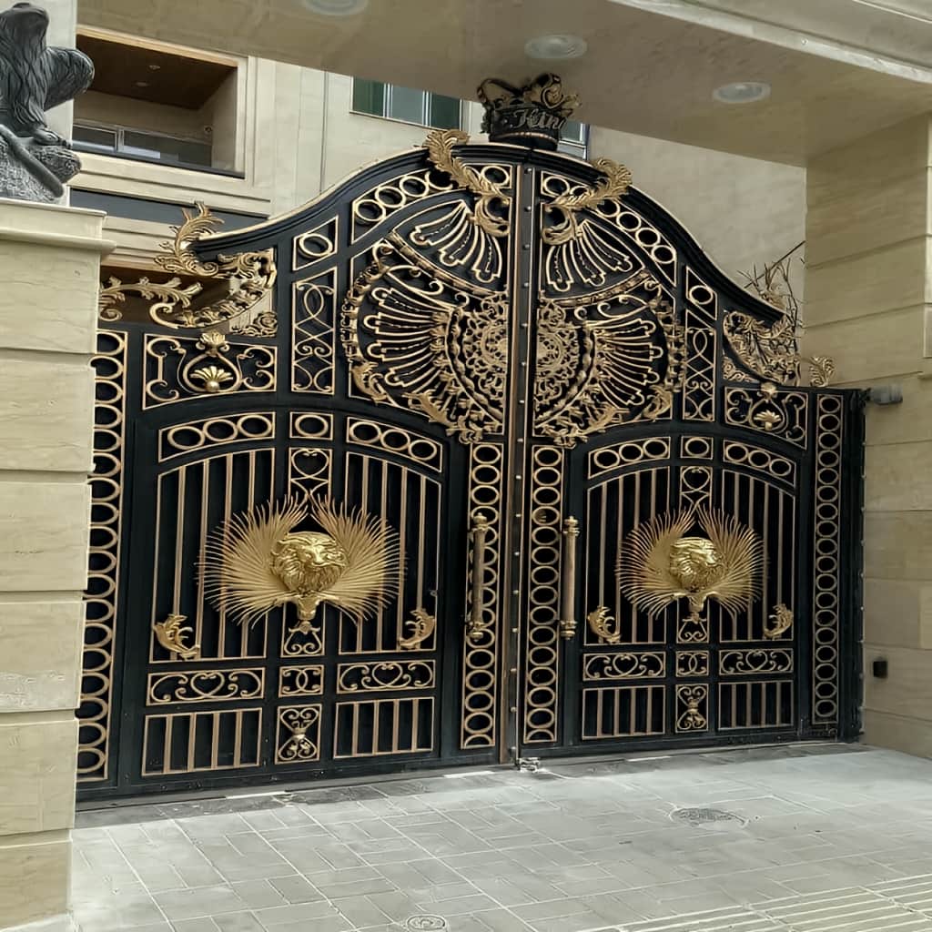 درب ویلایی ترموود نمای چوبی با چیدمان عمودی