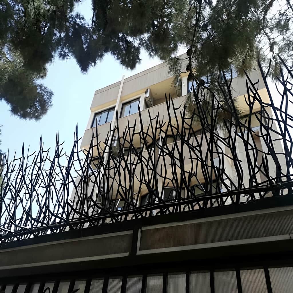 حفاظ بوته ای با پوشش مقاوم