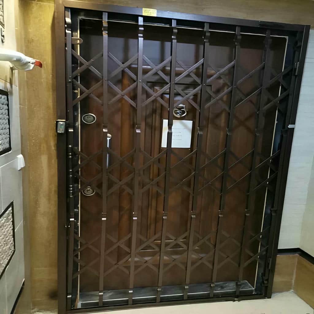 حفاظ درب ضد سرقت با پوشش سطحی