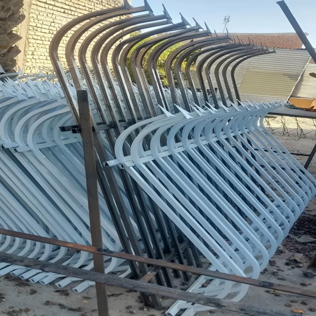 حفاظ دیوار لیلیوم