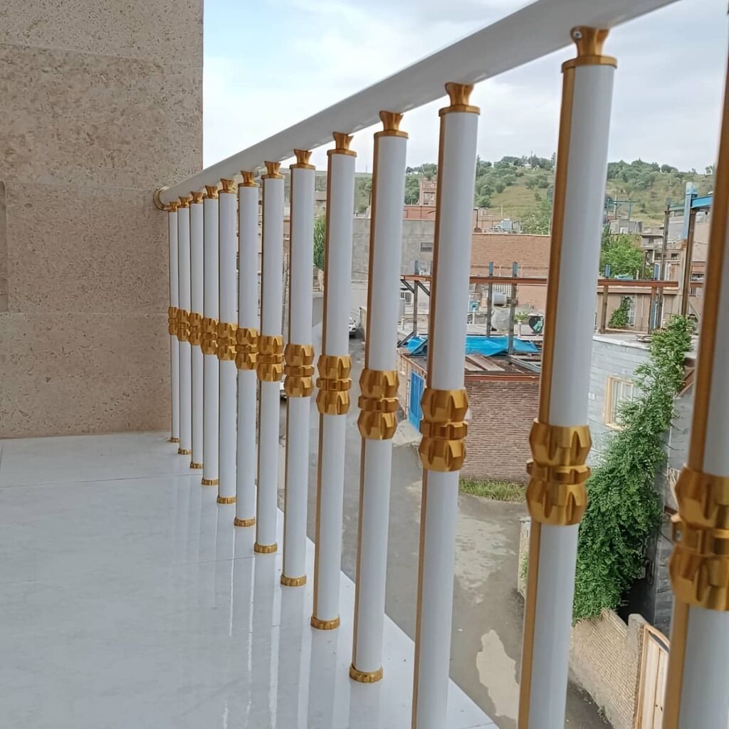نرده آلومینیومی بالکن با طراحی مدرن