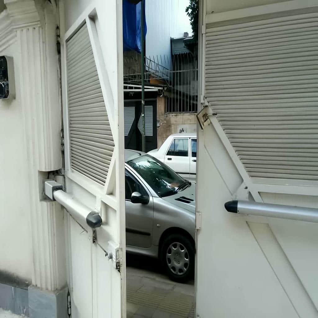 جک هیدرولیک با سیستم مقاوم