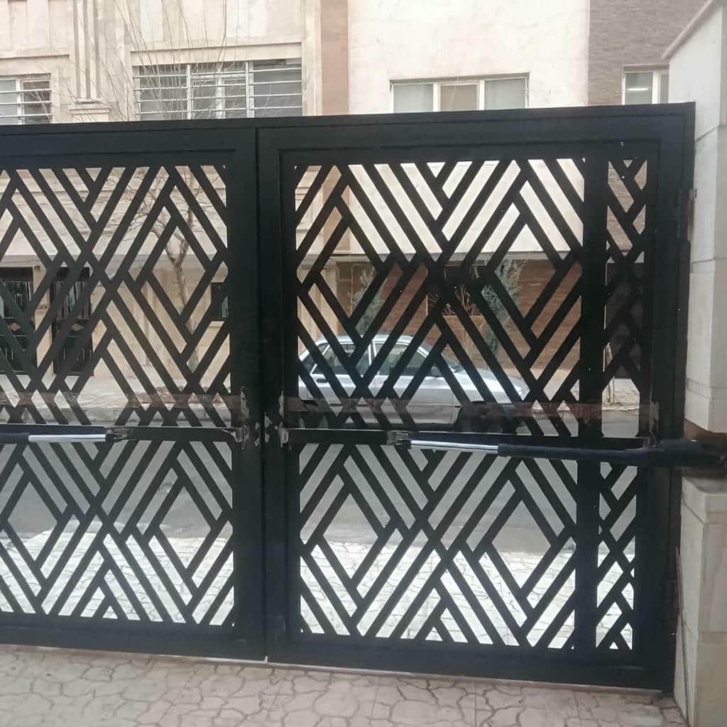 جک بازویی هماهنگ با نمای ساختمان