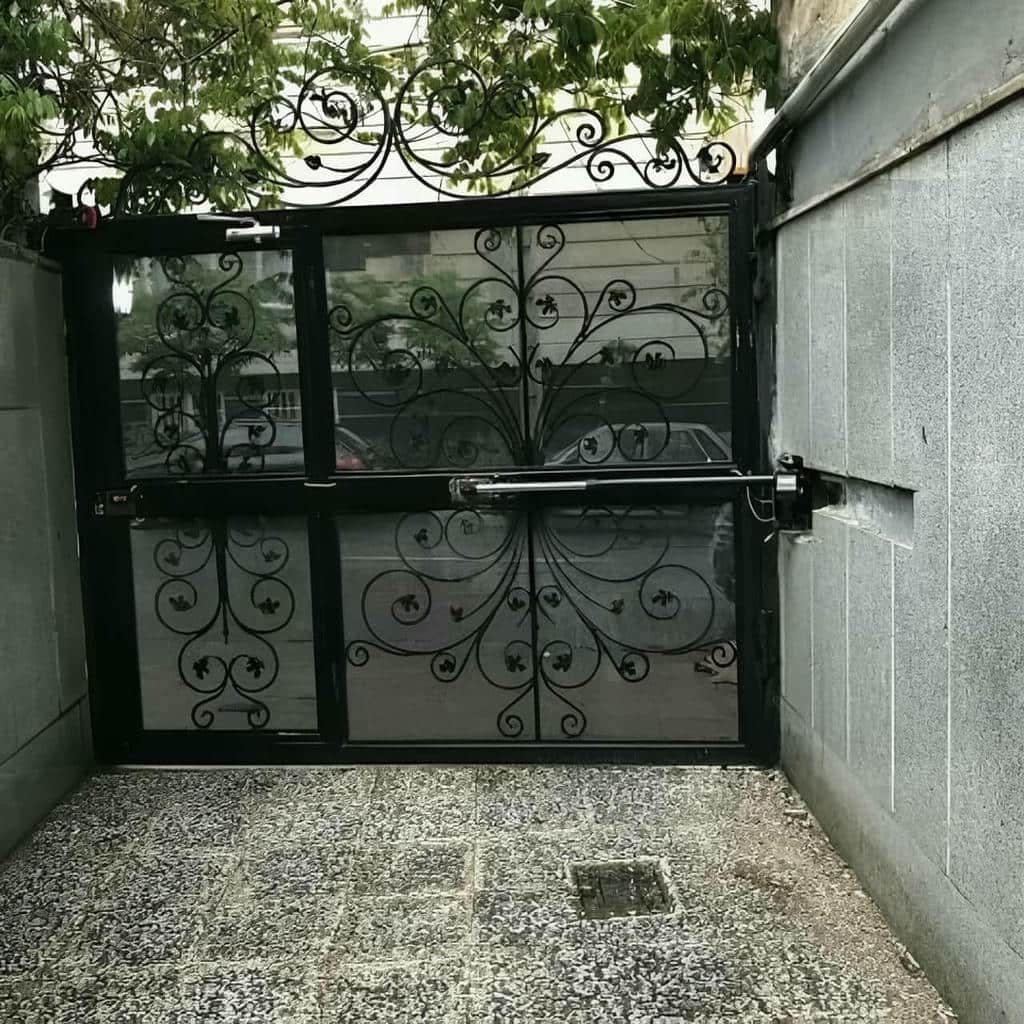 موتور درب پارکینگ برای ورودی ساختمان
