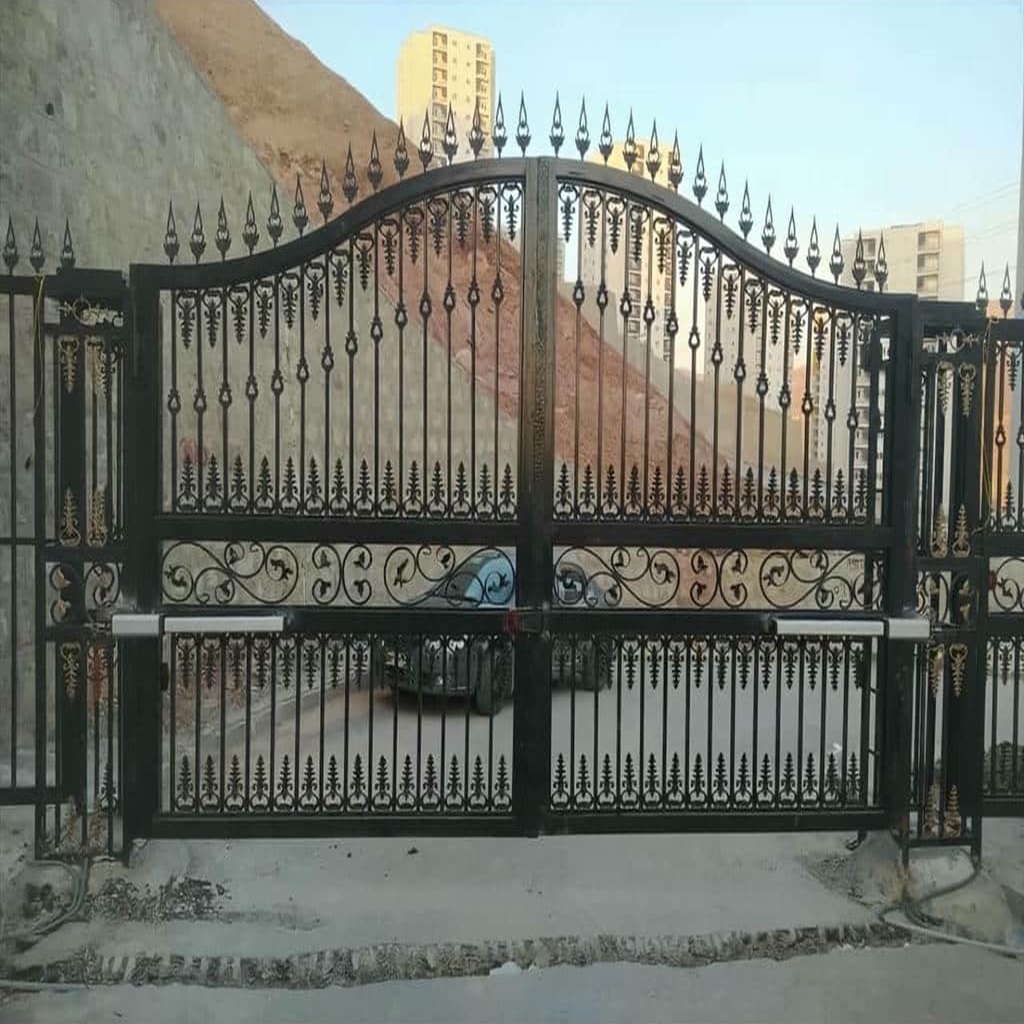 جک درب حیاط اجرای تخصصی ورودی