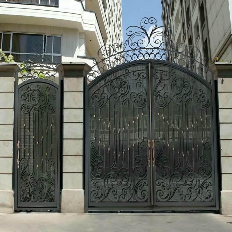 درب فرفورژه فلزی با طراحی ورودی ساختمان درب فرفورژه فلزی با طراحی ورودی ساختمان