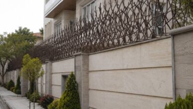 حفاظ شاخ گوزنی فلزی برای دیوار ویلایی